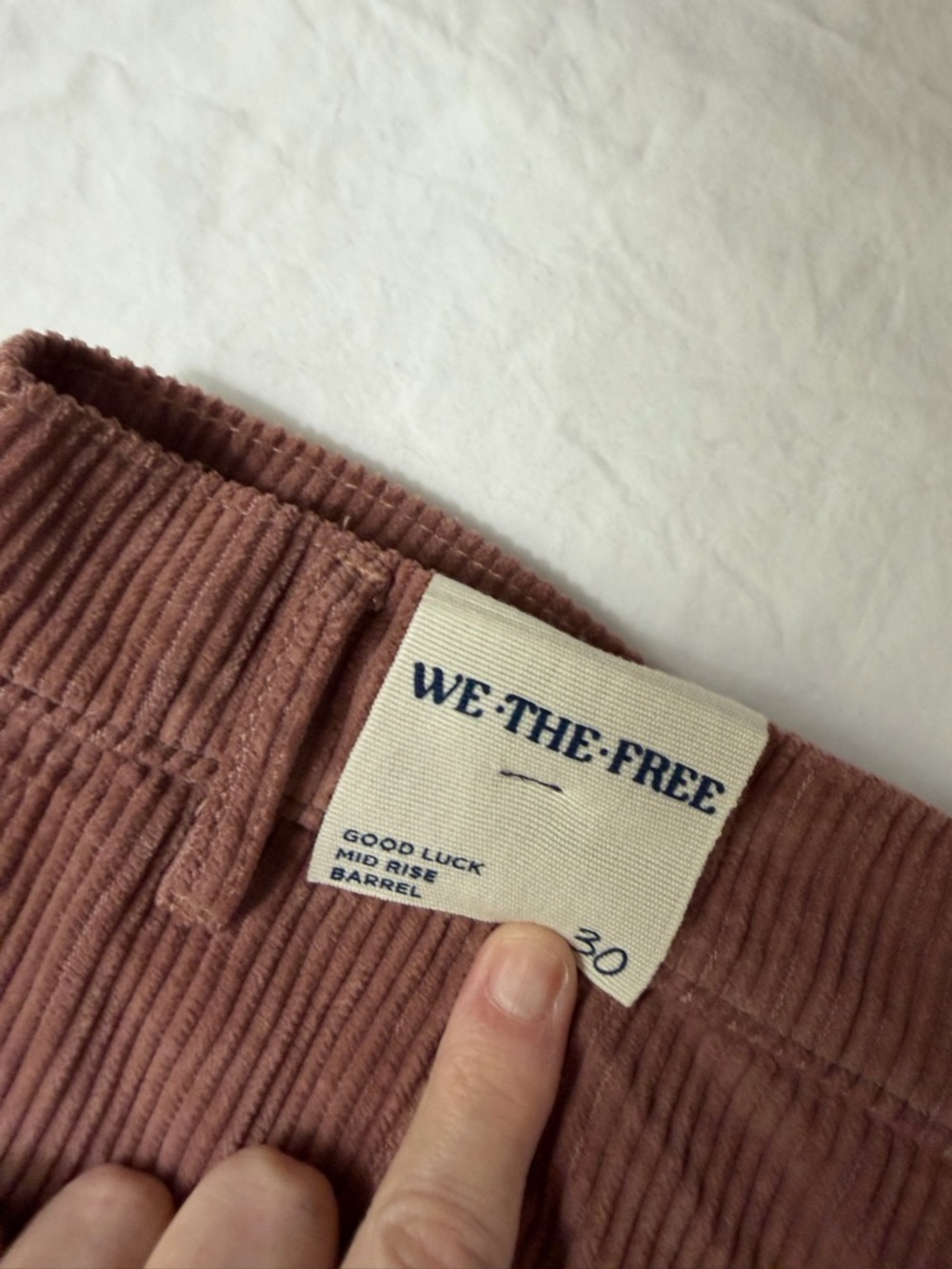 NWT FREE PEOPLE WE THE FREE Good Luck Mid Rise Barrel Jeans Cords Withered Rose - Picture 10 of 16